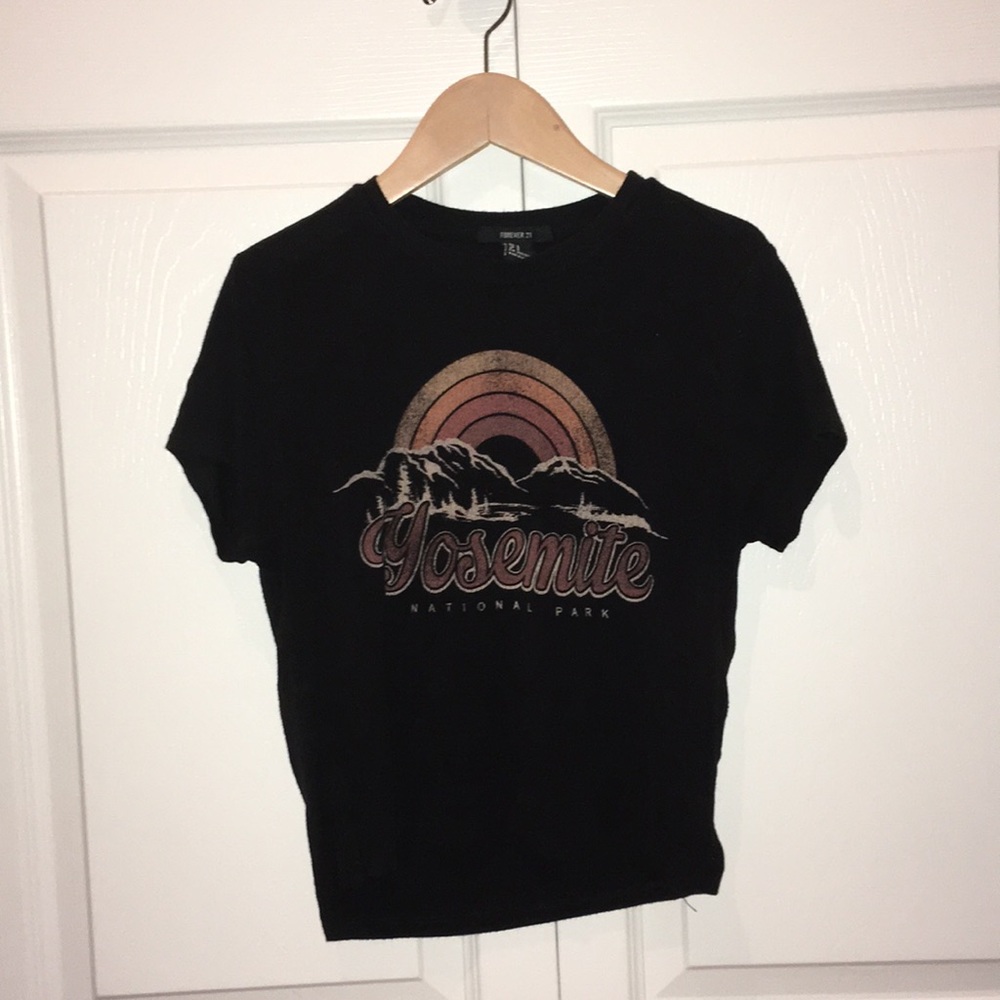 Forever 21 graphic tee